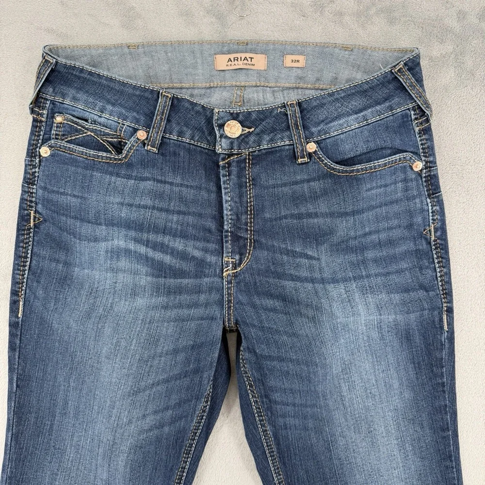 Ariat Real Denim Women's Jeans Size 32R Perfect Rise Boot Cut Cowgirl Western
